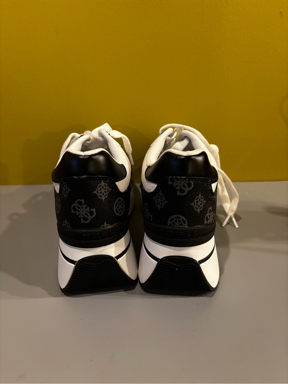 Guess White and Black Platform Sneakers for Women0713 - Picture 3 of 10